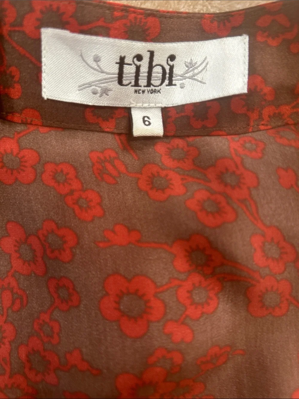 TIBI blouse  Womens 6 silk Floral Tie Neck Ruffle Romantic Dark Academia office
